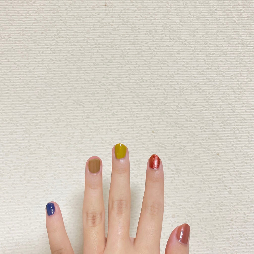 カラフルネイルズ/キャンメイク/マニキュアを使ったクチコミ(3枚目)