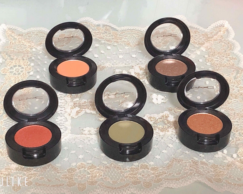 スモール アイシャドウ コッパーリング/M・A・C/単色アイシャドウを使ったクチコミ（2枚目）