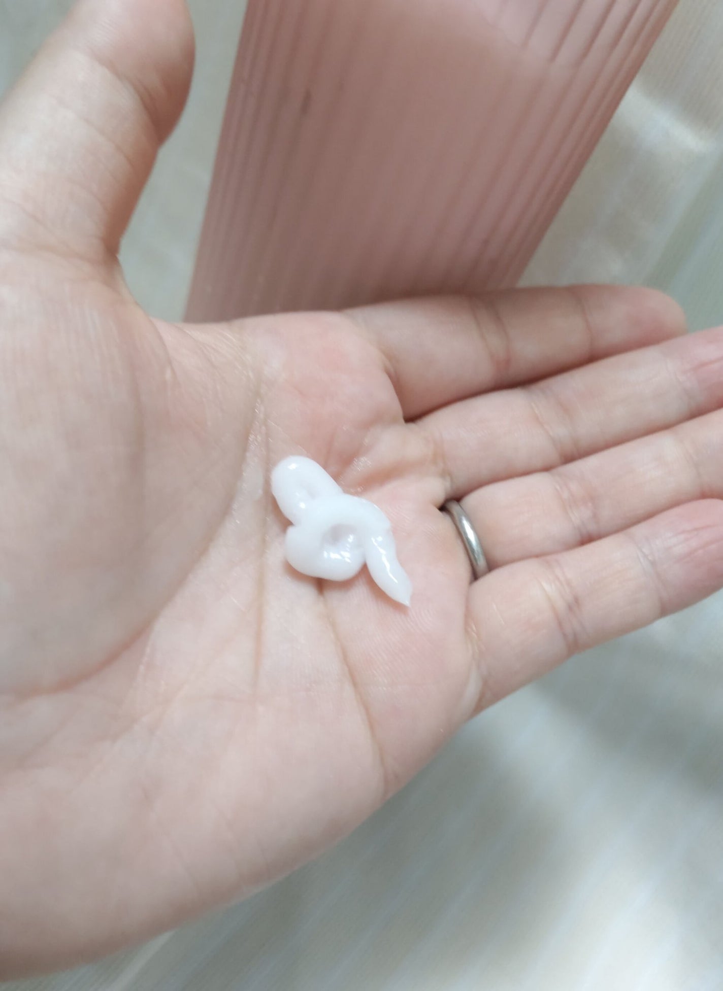 リラックス × うるつや シャンプー/トリートメント/h&s/市販シャンプーを使ったクチコミ(6枚目)