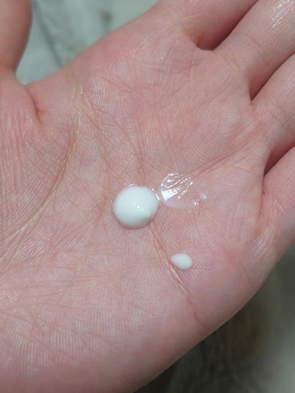 メルティウィンクリッチ&スマイル/アクティフリー/アイケア・アイクリームを使ったクチコミ(4枚目)