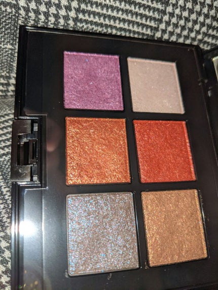 ホリデー アディクション “イリディセント ユーフォリア”/ADDICTION/メイクアップキットを使ったクチコミ(2枚目)