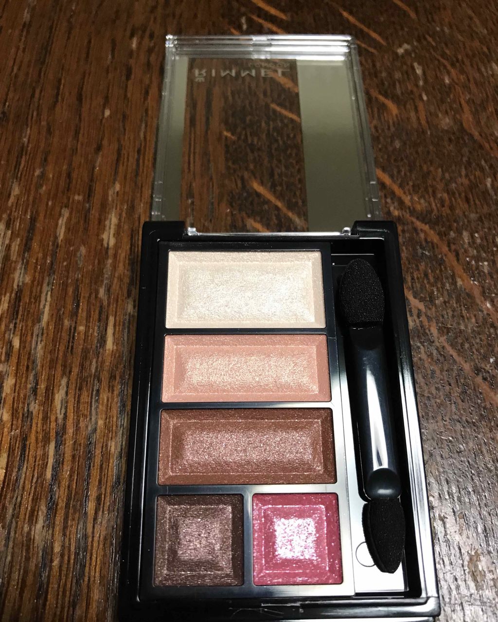 ショコラスウィート アイズ/リンメル ロンドン/アイシャドウパレットを使ったクチコミ（2枚目）