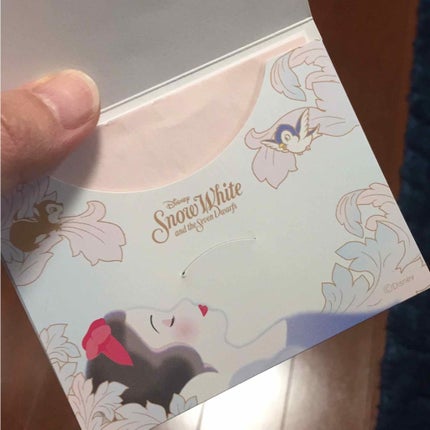 スノービューティー スノービューティー2018 特製紙おしろいのクチコミ「こちらはスノービューティーを購入したときにいただいた、非売品になりますが、
特製紙おしろい。
.....」(2枚目)