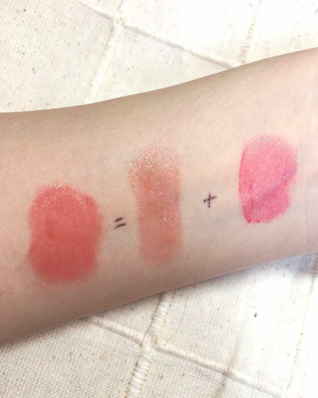 ディアダーリン ウォータージェルティント （アイスティント）/ETUDE/口紅を使ったクチコミ（3枚目）