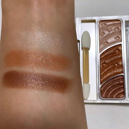 トーンアップアイシャドウ/CEZANNE/アイシャドウパレットを使ったクチコミ(3枚目)