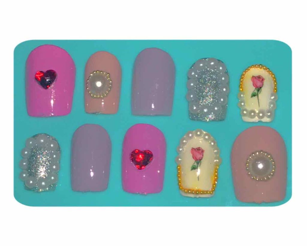 しずくネイルシール/キャンドゥ/ネイルシールを使ったクチコミ(4枚目)