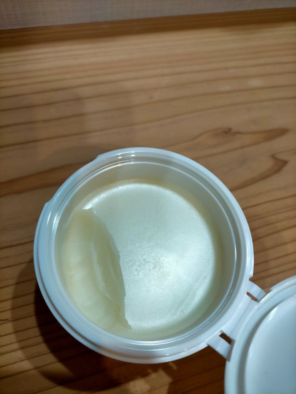 パーフェクトワンフォーカス スムースウォータリージェル/PERFECT ONE  FOCUS/オールインワン化粧品を使ったクチコミ（2枚目）