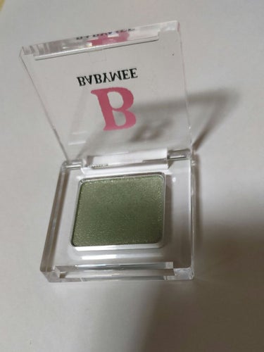 ニュアンスカラー シャドウ pistachio green(WEB限定色)/BABYMEE/シングルアイシャドウの画像