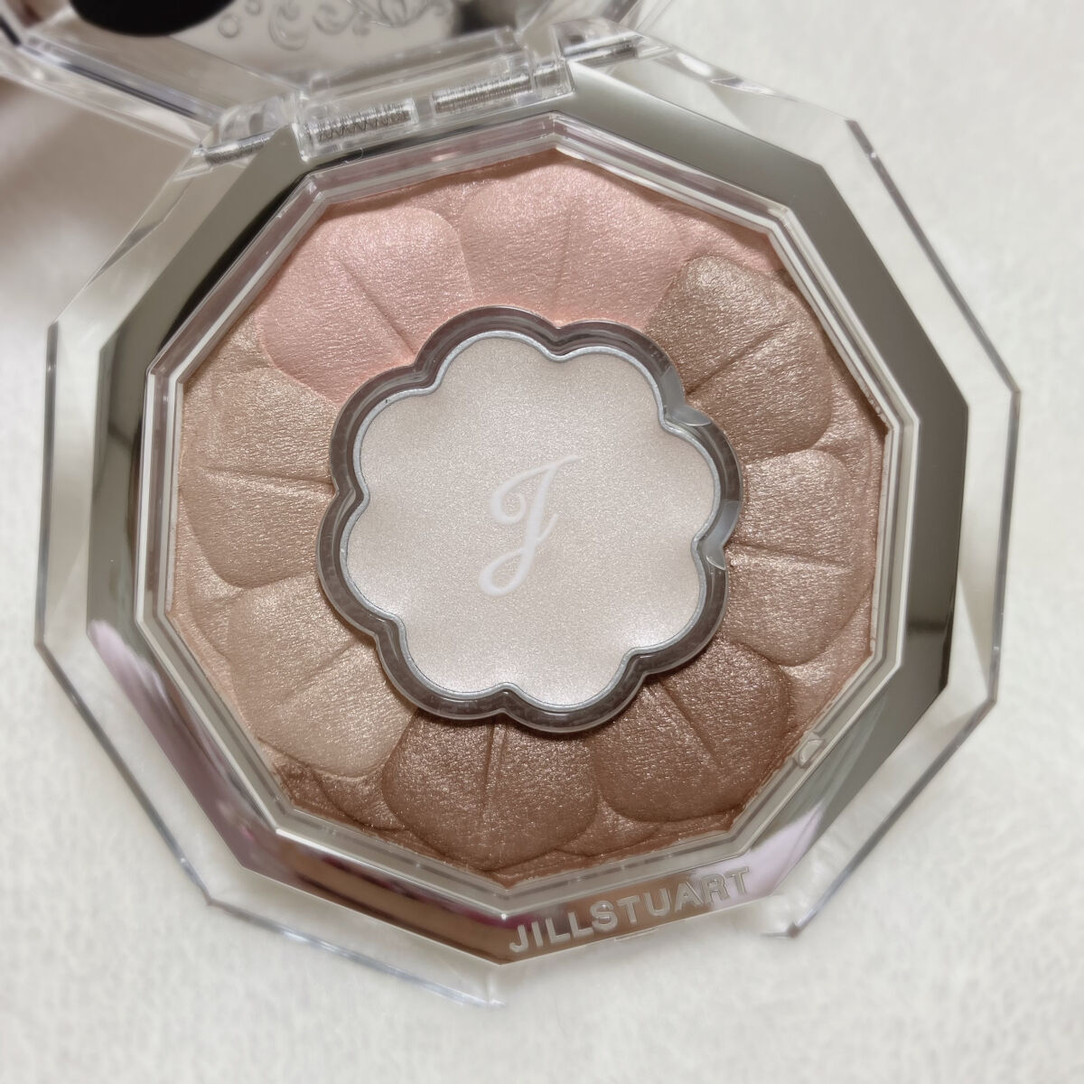 ジルスチュアート ブルームクチュール アイズ/JILL STUART/アイシャドウパレットを使ったクチコミ（3枚目）