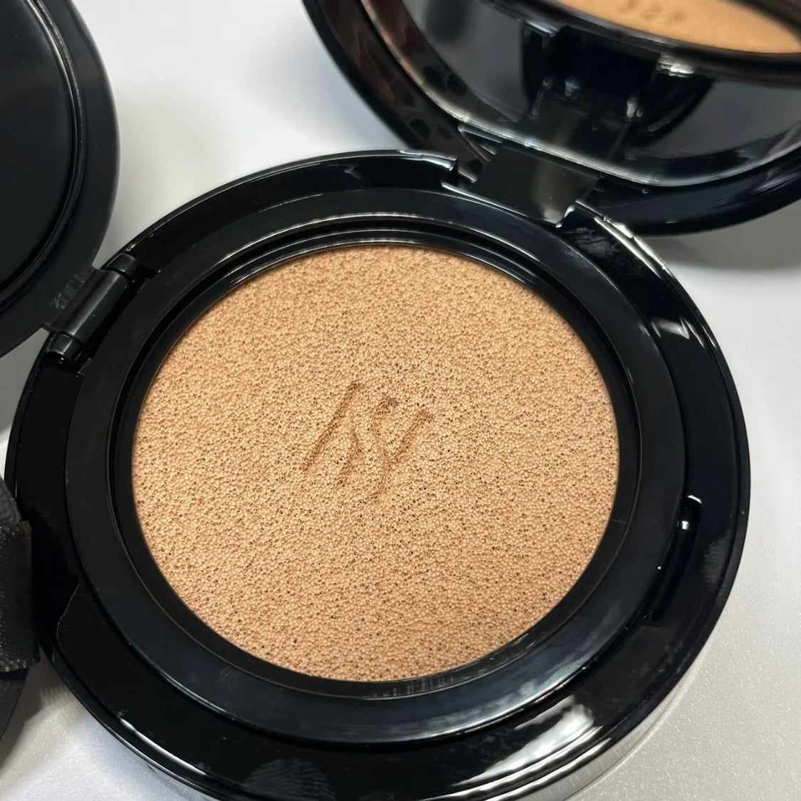 ブラック クッション/HERA/クッションファンデーションを使ったクチコミ(1枚目)