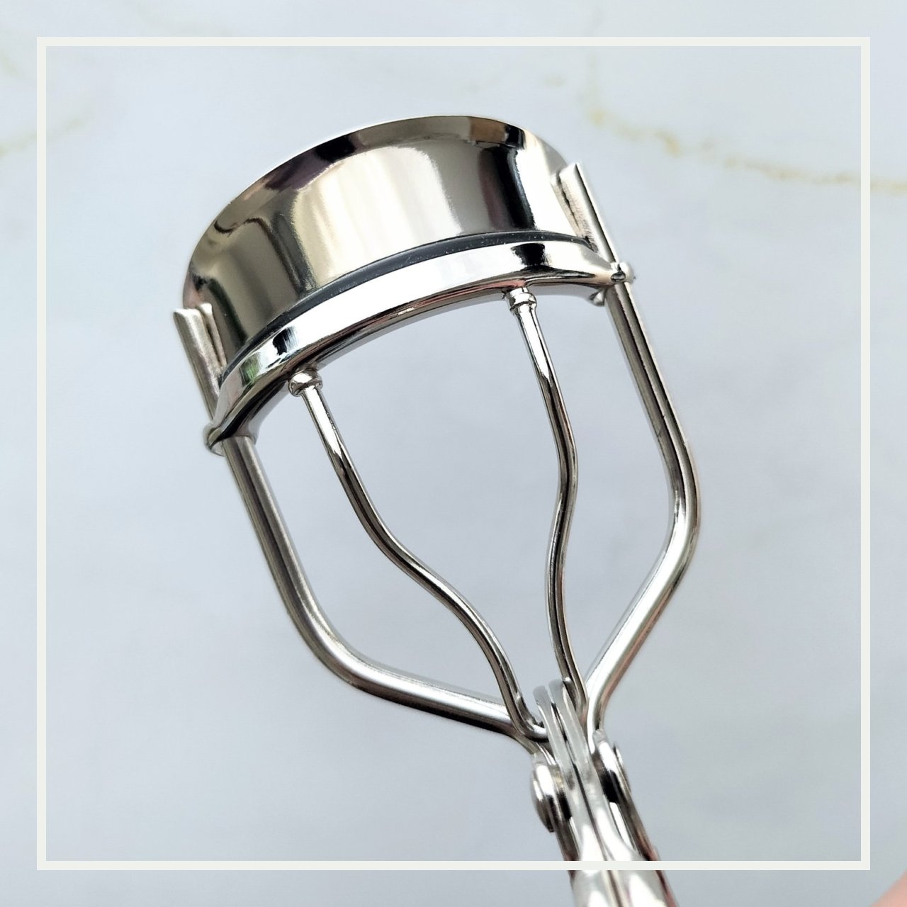 okhee Under Eye Brush(NUN08)/SOOA DOR/メイクブラシを使ったクチコミ（3枚目）