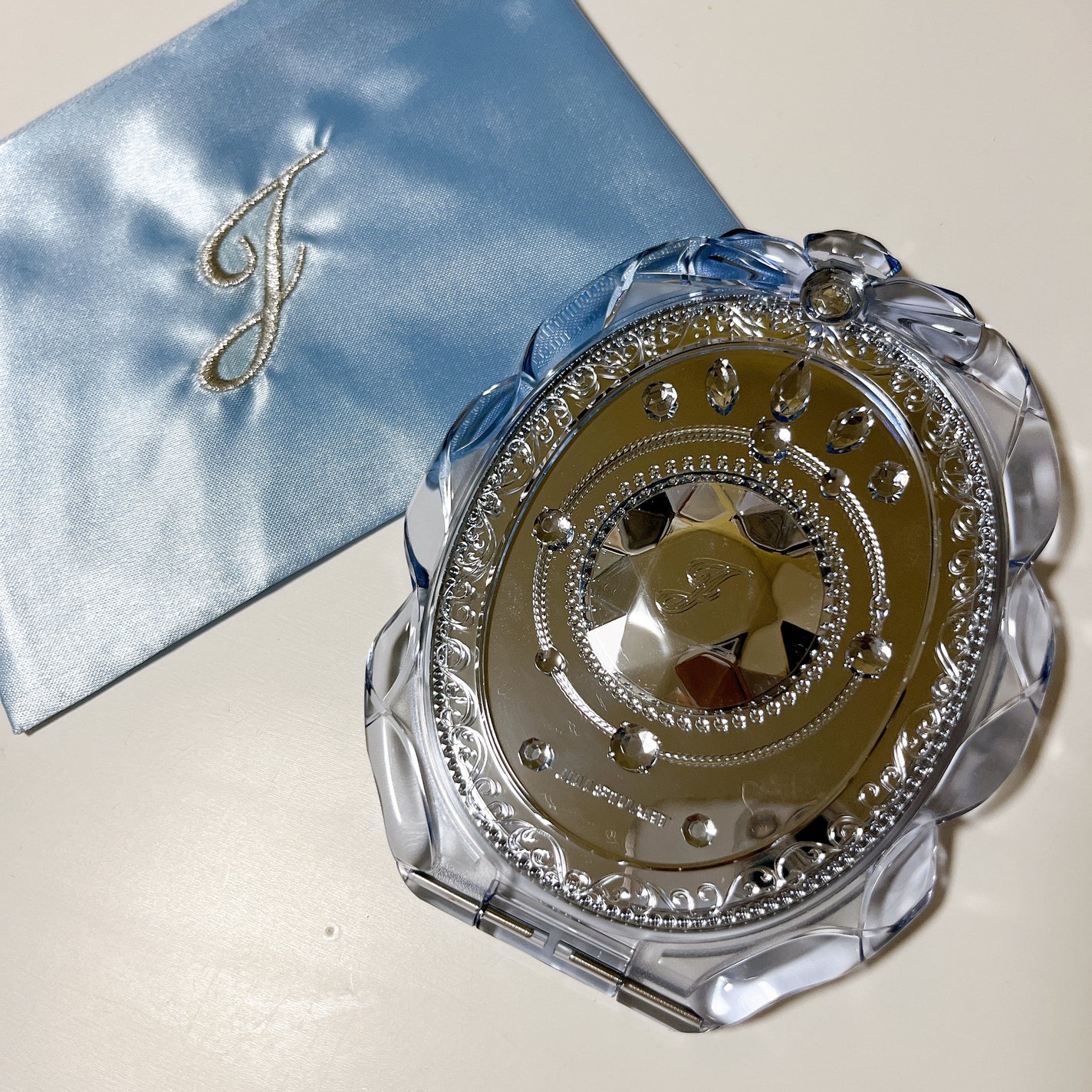 サムシングピュアブルー コンパクトミラー Ⅱ/JILL STUART/その他化粧小物を使ったクチコミ(2枚目)