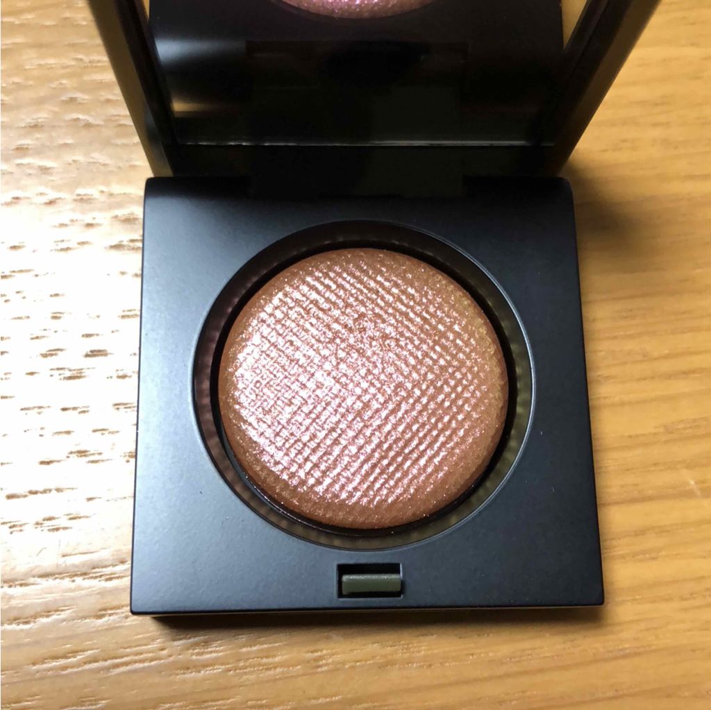 リュクスアイシャドウ/BOBBI BROWN/単色アイシャドウを使ったクチコミ(1枚目)