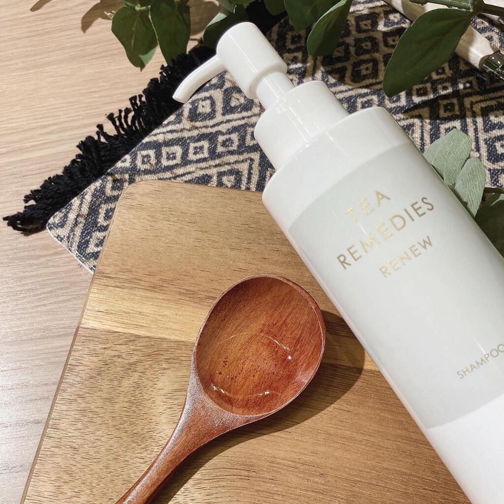 Rie_beauty on LIPS 「\紅茶×ハーブで新エイジングヘアケア!シャンプー・コンディショ..」(2枚目)