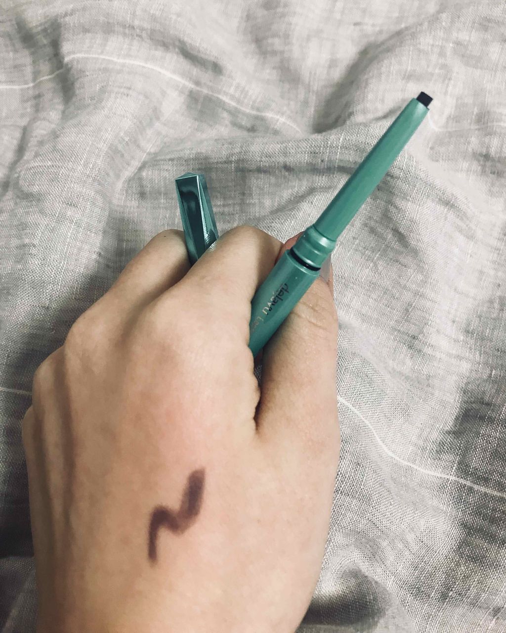 ベビーニュアンス アイブロウ 01 ナチュラルベージュ/リトルレディ/眉マスカラを使ったクチコミ（3枚目）