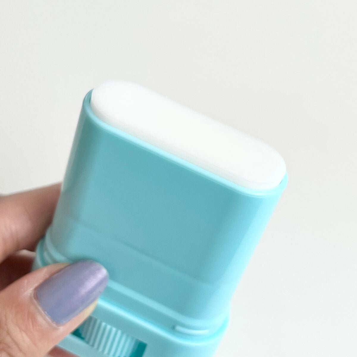 紫外線予報 さらさらUVスティックF/紫外線予報/日焼け止めスティックを使ったクチコミ(2枚目)