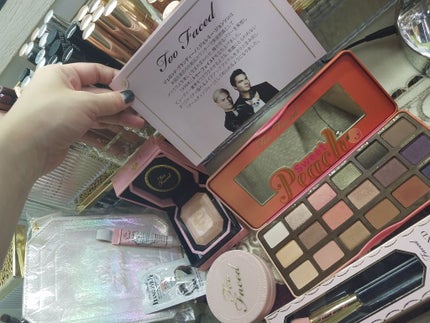 トゥー フェイスド プライムド & ポアレス スキンスムージング プレストパウダー/Too Faced/プレストパウダーを使ったクチコミ(1枚目)