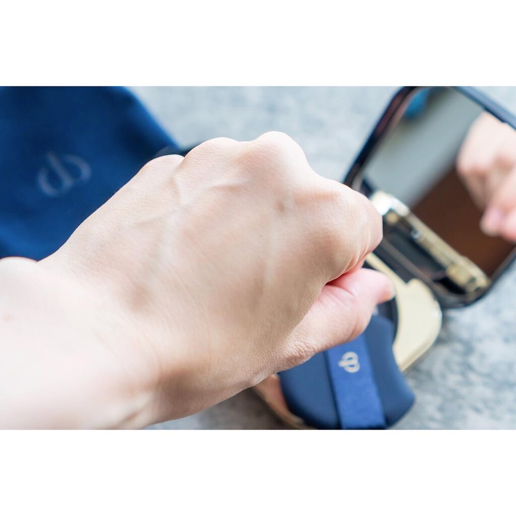 クレ・ド・ポー ボーテ ヴォワールルミヌ/クレ・ド・ポー ボーテ/化粧下地を使ったクチコミ(5枚目)