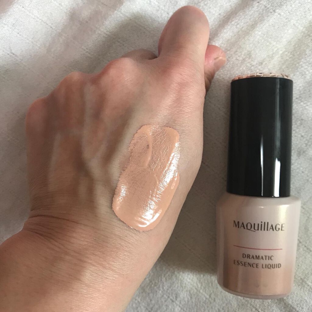 ドラマティックエッセンスリキッド/マキアージュ/リキッドファンデーションを使ったクチコミ（1枚目）