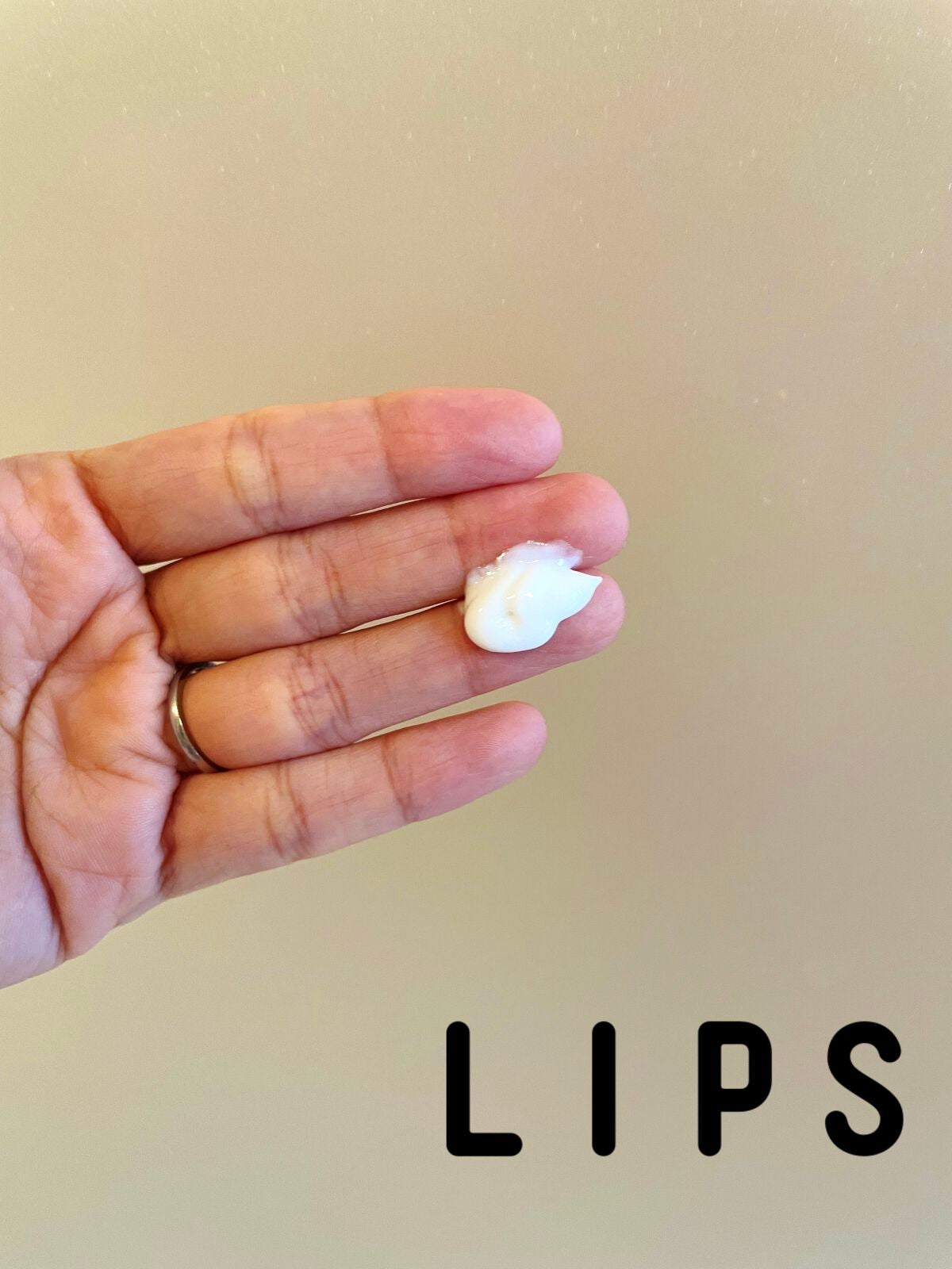 ディープリーエンリッチド ボディローション フローラルラベンダーの香り/ヴァセリン/ボディローションを使ったクチコミ(2枚目)