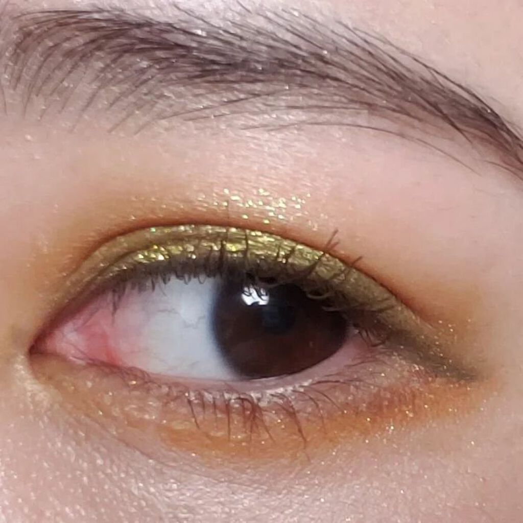 パウダー キス アイシャドウ/M・A・C/単色アイシャドウを使ったクチコミ（3枚目）