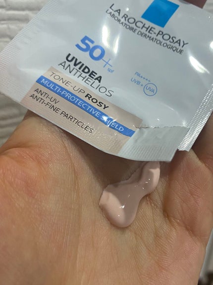 UVイデア XL プロテクショントーンアップ ローズ/ラ ロッシュ ポゼ/日焼け止めクリームを使ったクチコミ(3枚目)