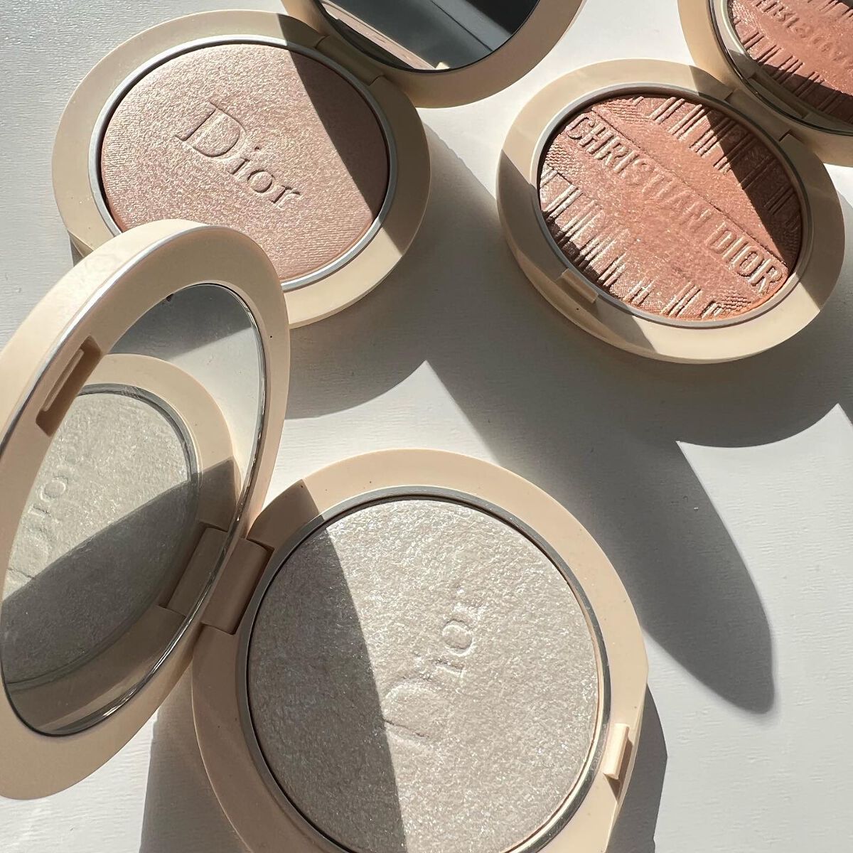 ディオールスキン フォーエヴァー クチュール ルミナイザー/Dior/プレストパウダーを使ったクチコミ(1枚目)