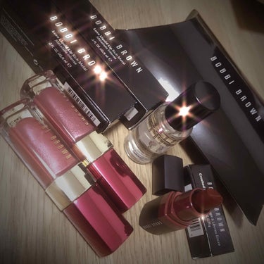 BOBBI BROWN リュクス リキッド リップ リッチ メタルのクチコミ「
🌷リュクスリキッドリップリッチメタル🌷

●brand●
BOBBI BROWN

●pri.....」（1枚目）