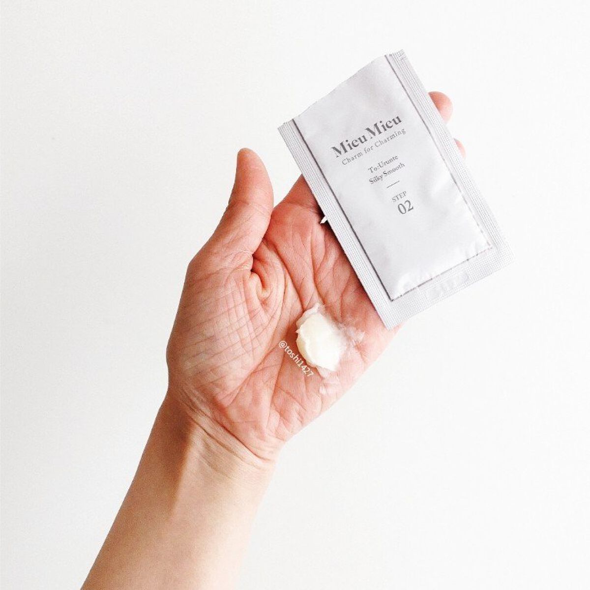 とぅるんて シルキースムース ２剤：シルキースムース/MieuMieu/洗い流すヘアトリートメントを使ったクチコミ（2枚目）