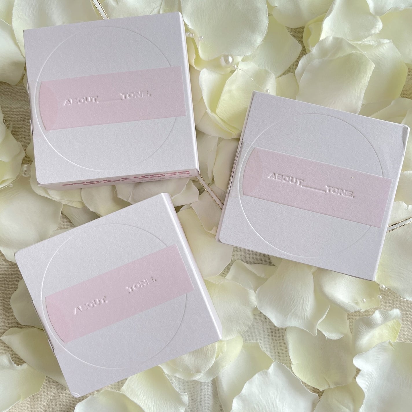 気ままな主婦 haba on LIPS 「【ABOUTTONE】“THEBLURISMAGIC”メイクア..」(4枚目)