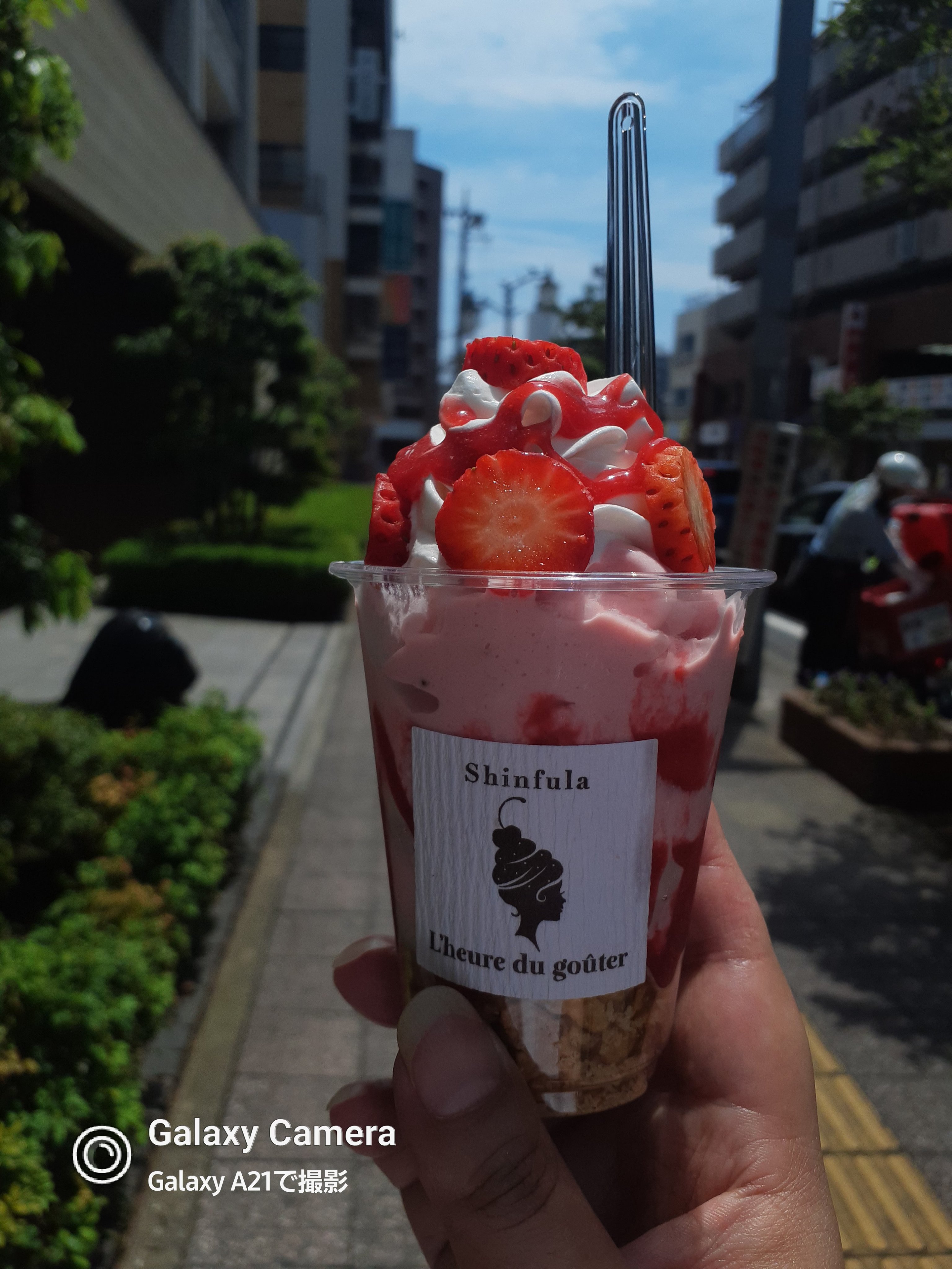 今回はずっときになっていたところを
訪問しました。

テイクアウト！！


 