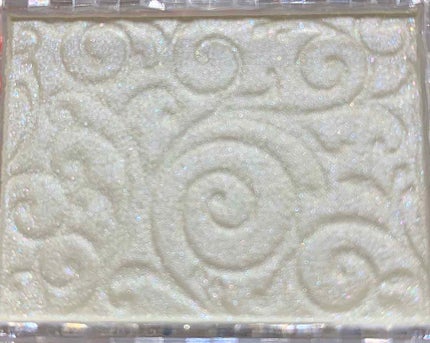 パールグロウハイライト/CEZANNE/パウダーハイライトを使ったクチコミ(3枚目)