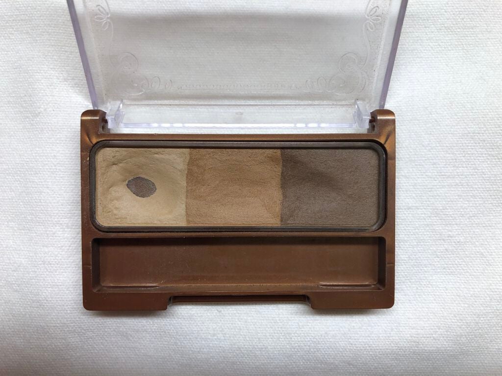 ノーズ&アイブロウパウダー/CEZANNE/パウダーアイブロウを使ったクチコミ(4枚目)