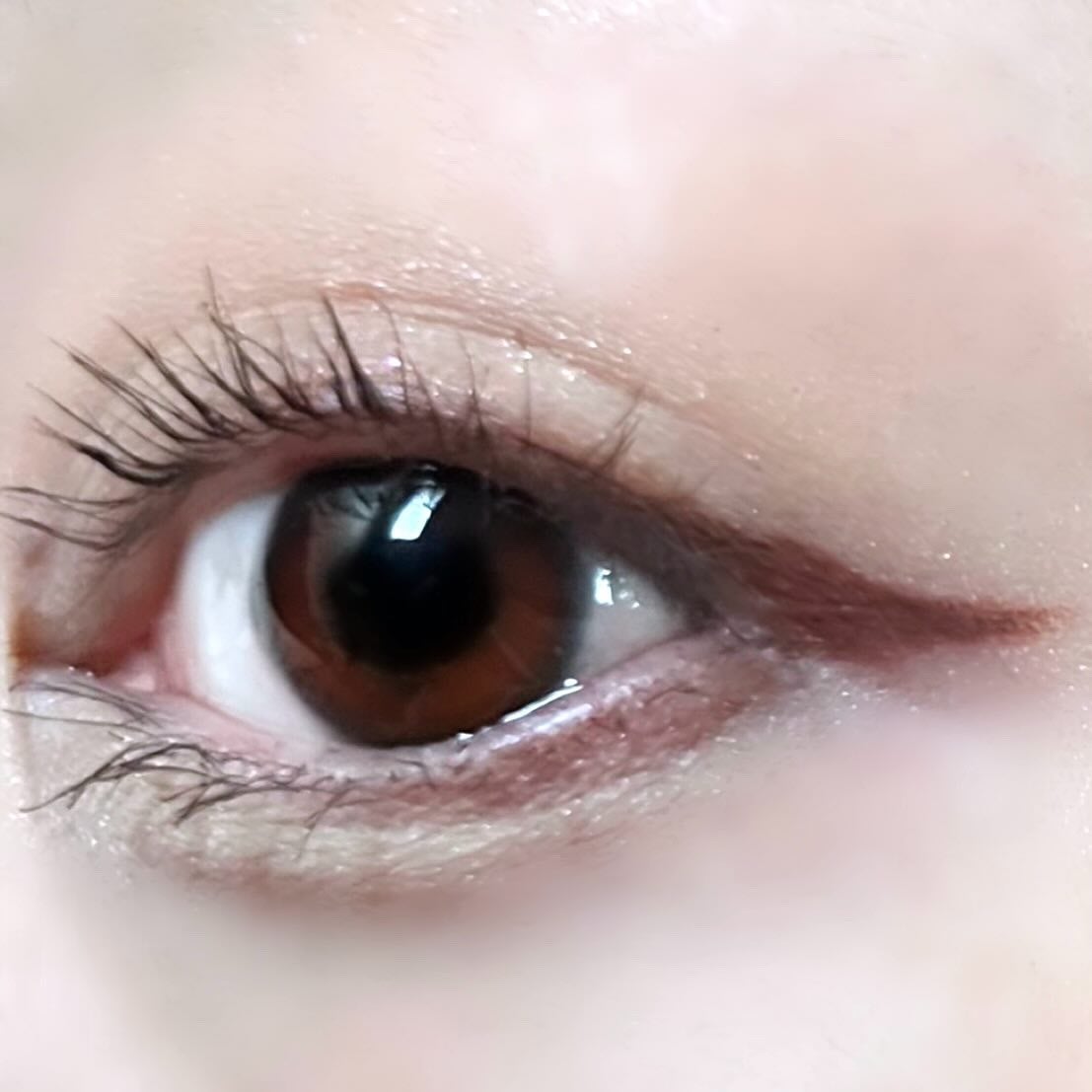 ベルベットライナー/LUMIURGLAS/リキッドアイライナーを使ったクチコミ(4枚目)