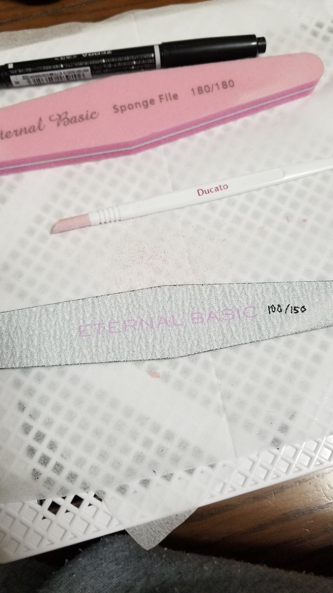 eternal basic EB シルバーファイルのクチコミ「ハードジェルを落としますよ～


グリッド（やすりの目の粗さ）書いてないとなると、パケ残しとか.....」（1枚目）