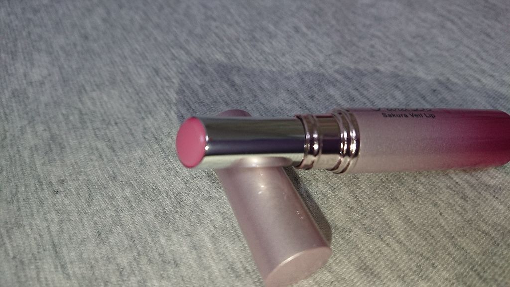 サクラヴェールリップ/パラドゥ/リップクリームを使ったクチコミ(3枚目)