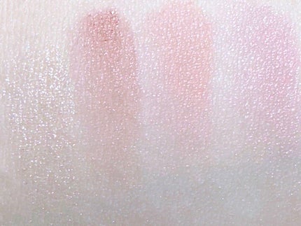 レ キャトル オンブル/CHANEL/アイシャドウパレットを使ったクチコミ(4枚目)