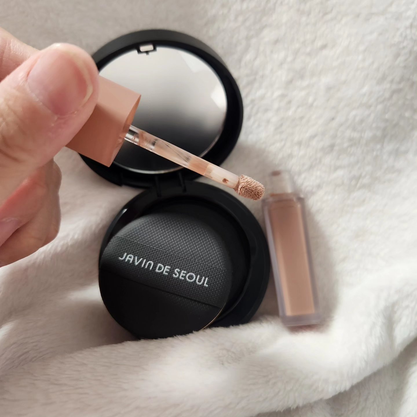 ジャビンドゥソウル ウインクファンデーションパクト/Javin De Seoul/クッションファンデーションを使ったクチコミ（3枚目）