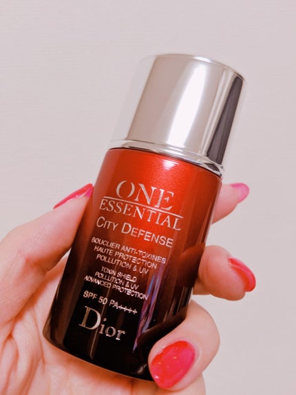 【旧】ワン エッセンシャル シティ ディフェンス 50/Dior/日焼け止めミルクを使ったクチコミ(1枚目)