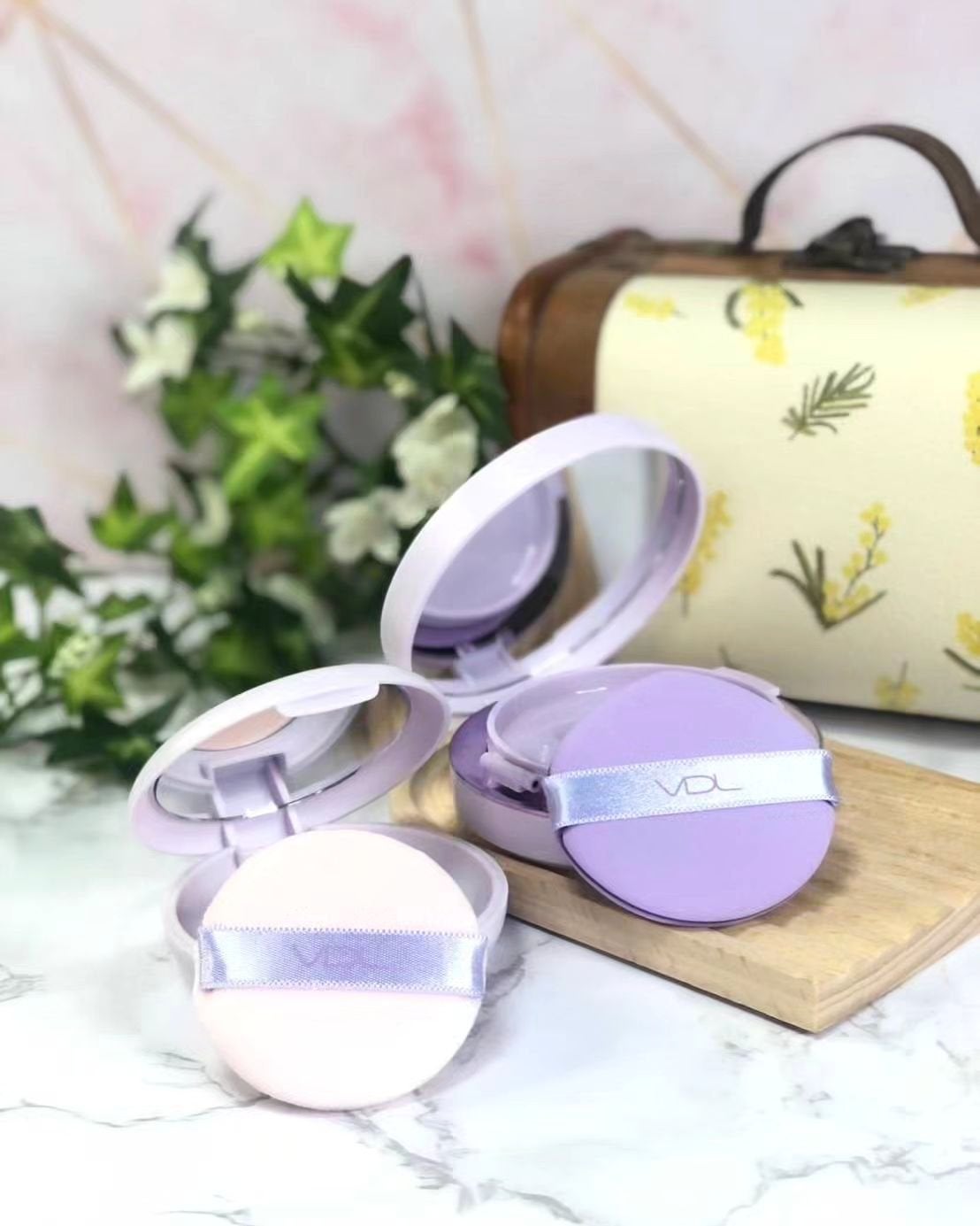 パーフェクティング シルキーフィット パウダー/VDL/プレストパウダーを使ったクチコミ(2枚目)