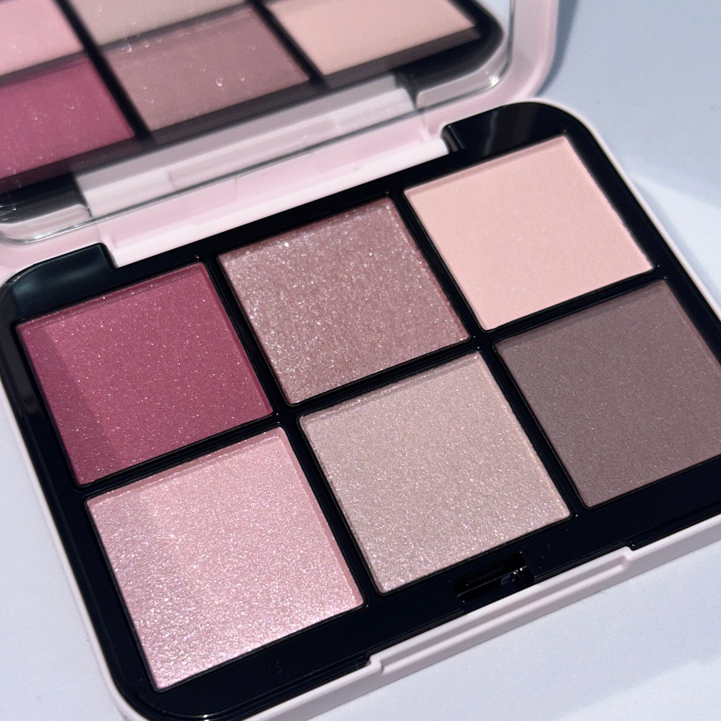 アイデザイナー n/SNIDEL BEAUTY/アイシャドウパレットを使ったクチコミ(4枚目)