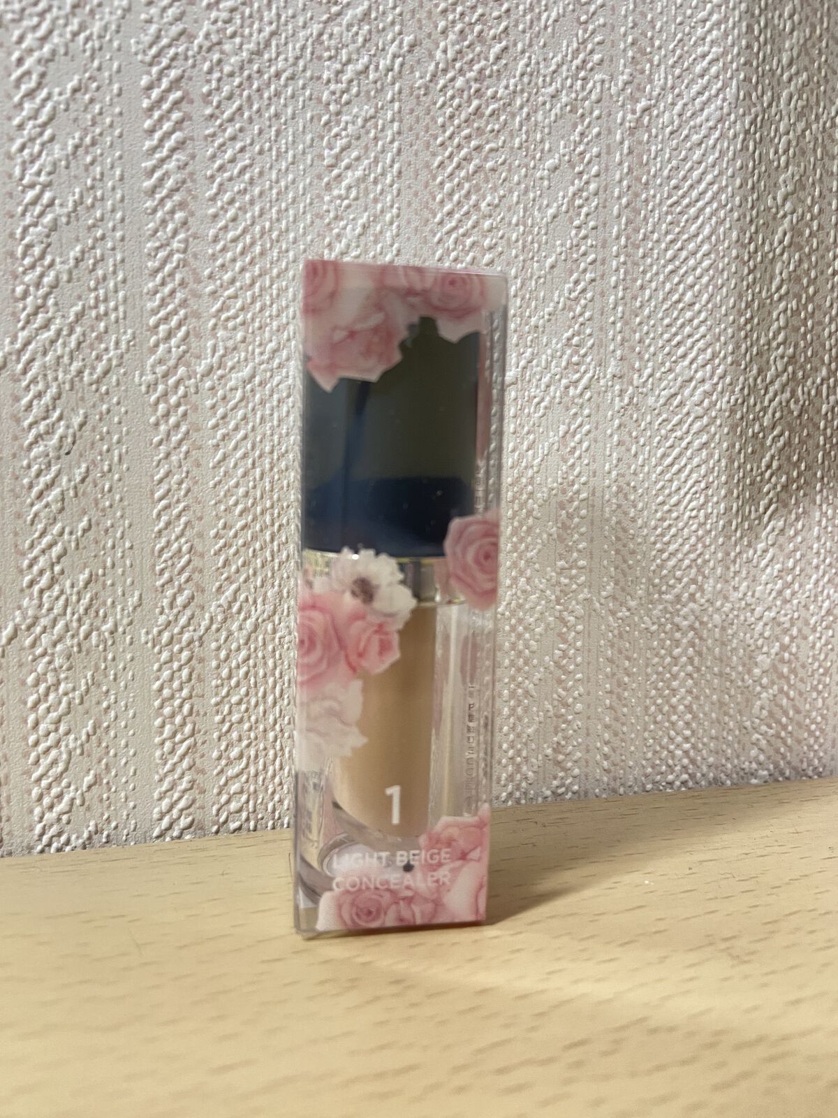 タトゥーウォータープルーフスカーコンシーラー/フォレンコス/リキッドコンシーラーを使ったクチコミ（2枚目）