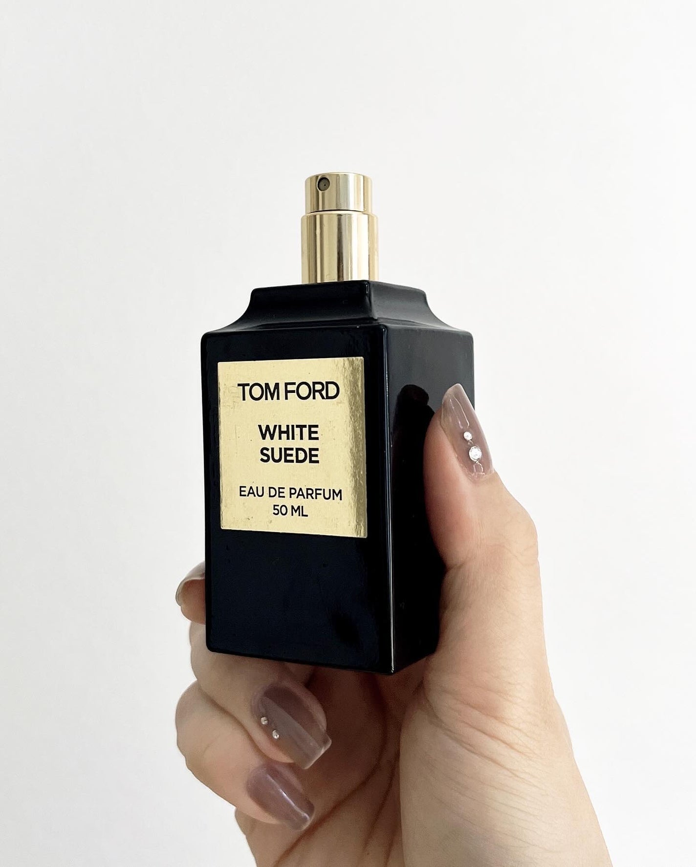 ホワイト スエード オード パルファム スプレィ 50ml / TOM FORD ホワイト スエード オード パルファム スプレィ 50ml / TOM FORD