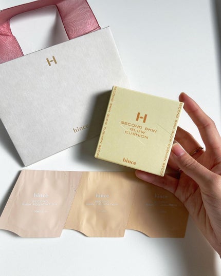 hince セカンドスキングロウクッションのクチコミ「hinceのクッションファンデの色のお話🌿(独り言)
私は他のブランドのファンデでも
黄みが.....」(3枚目)
