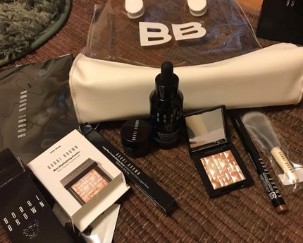 インテンシブ スキン セラム ファンデーション SPF40(PA++++)/BOBBI BROWN/リキッドファンデーションを使ったクチコミ(3枚目)