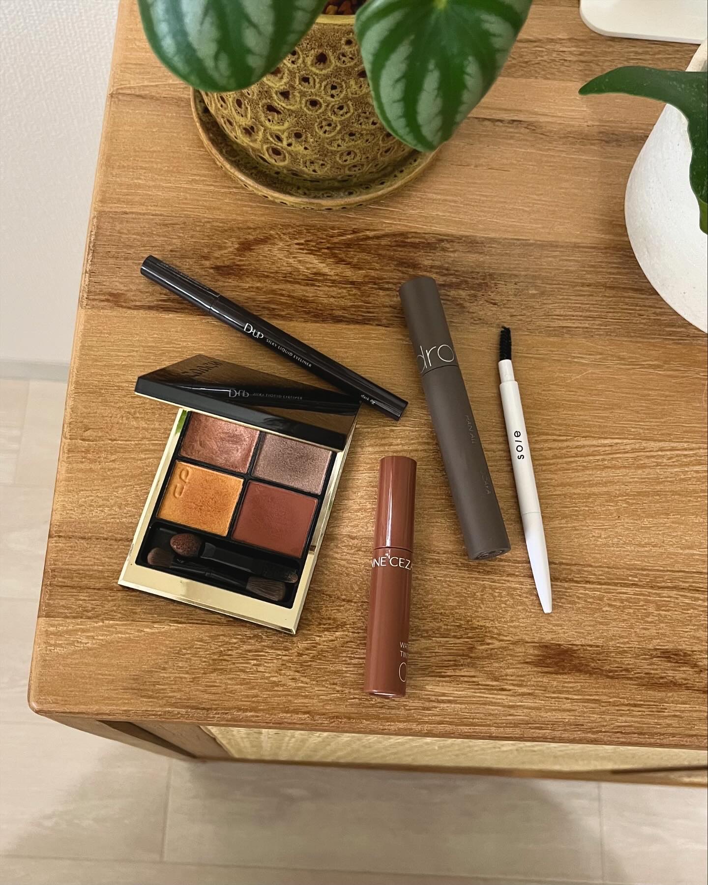 シルキーリキッドアイライナーWP/D-UP/リキッドアイライナーを使ったクチコミ（3枚目）