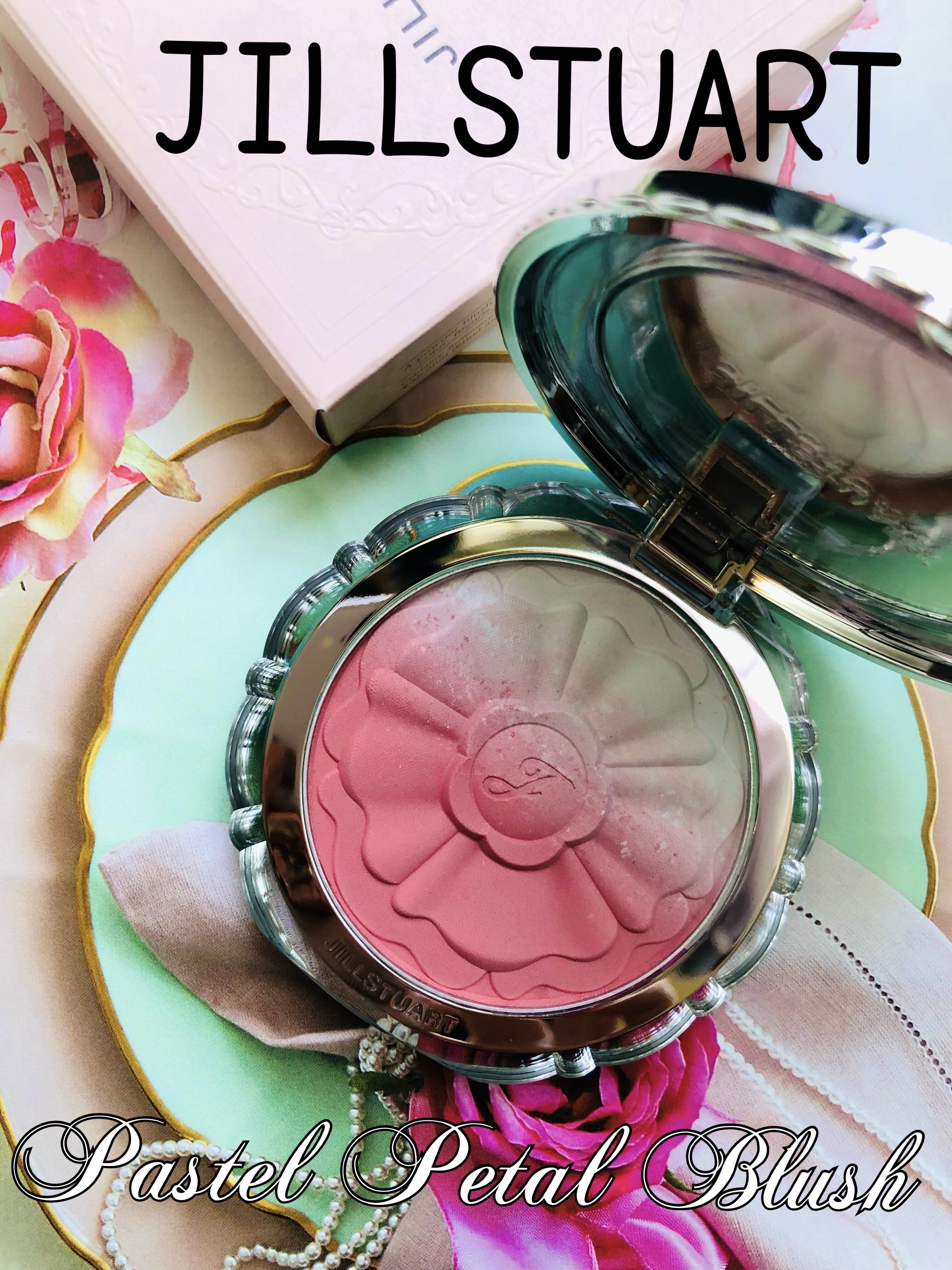 ジルスチュアート　パステルペタル ブラッシュ 101 bluerose wish（限定）/JILL STUART/パウダーチークを使ったクチコミ（1枚目）