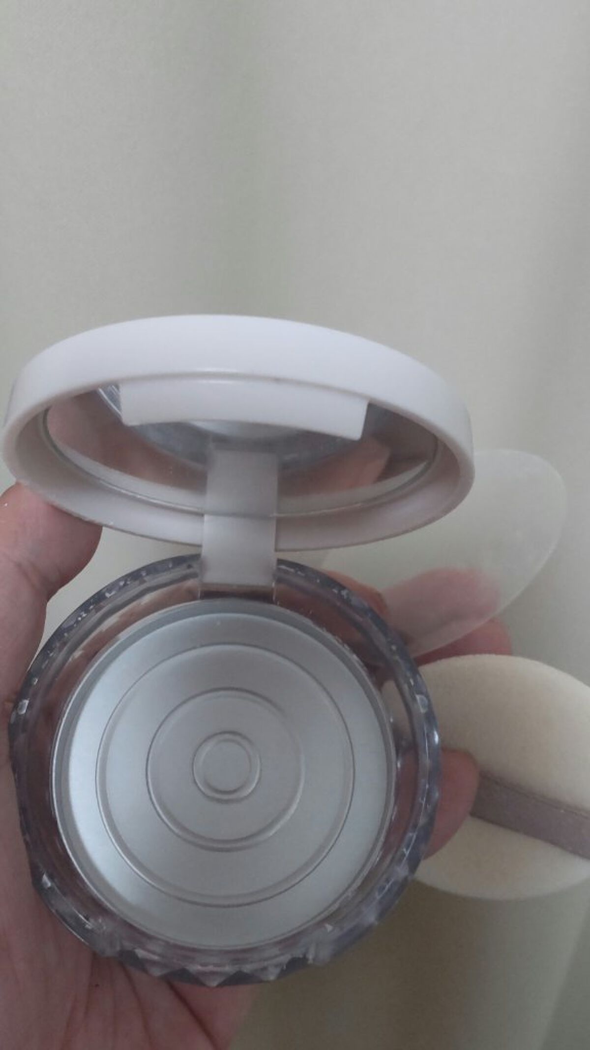 マシュマロフィニッシュパウダー　～Abloom～/キャンメイク/プレストパウダーを使ったクチコミ（1枚目）