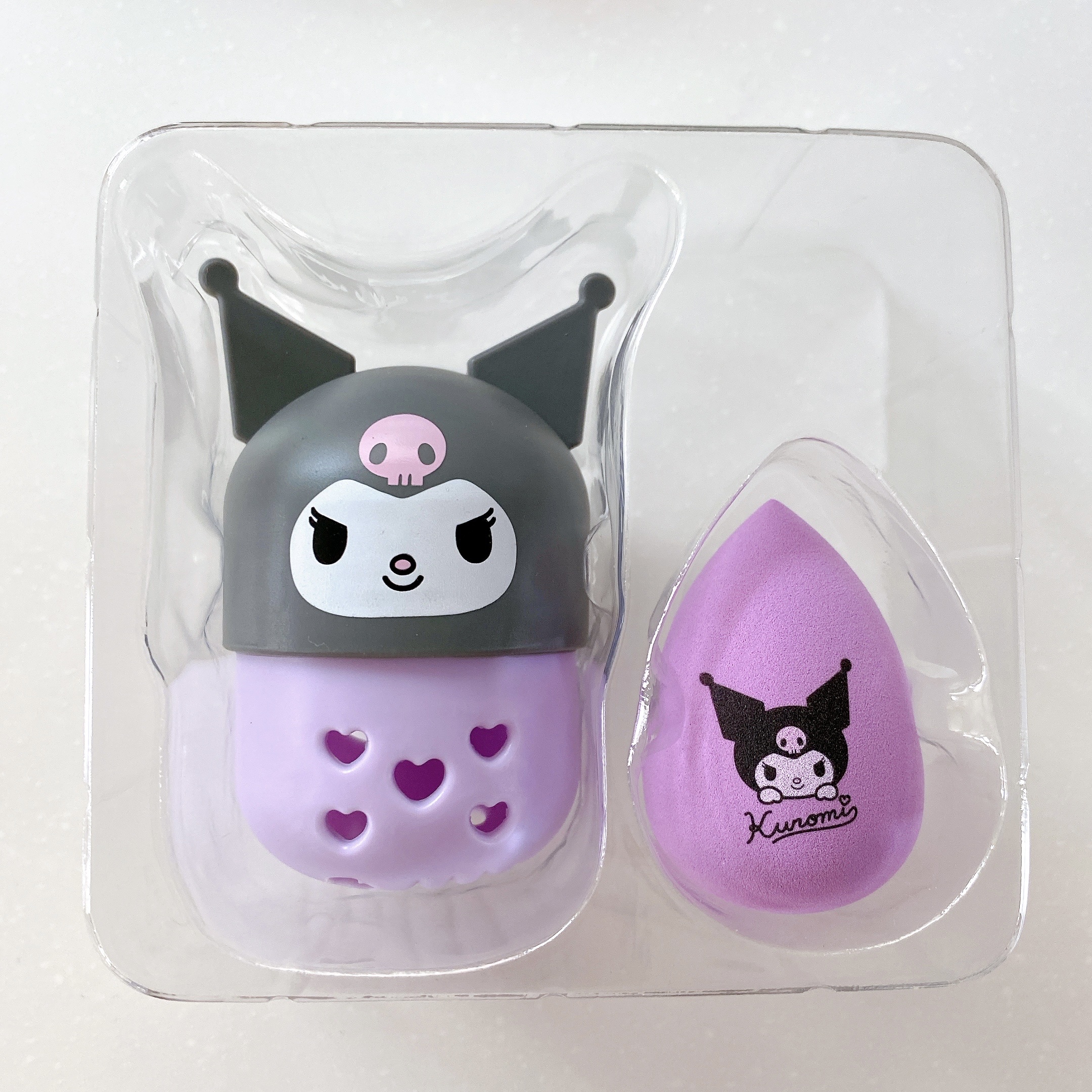 シリコンパフ/サンリオ/リキッドファンデーションを使ったクチコミ（2枚目）