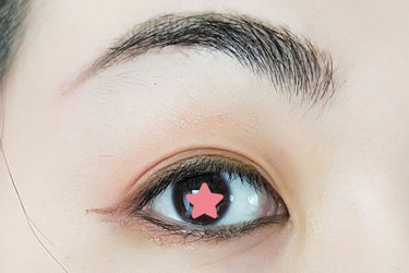 UR GLAM　BLOOMING EYE COLOR PALETTE/U R GLAM/パウダーアイシャドウを使ったクチコミ（3枚目）